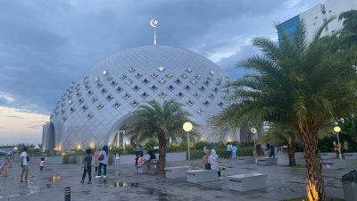 Masjid Agung Kubah Timah Ikon Toleransi di Pangkalpinang yang Berdampingan dengan Gereja