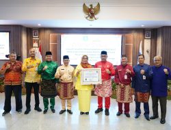 Penghargaan Nasional Bukti Keseriusan Molen-Zeki Bangun Kota